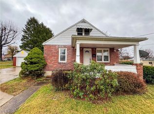 4204 8th Ave, Vienna, WV 26105