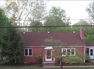 1514 Enslow Blvd, Huntington, WV 25701