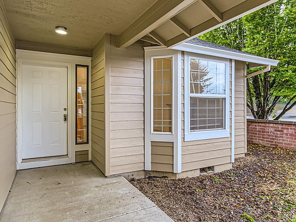 Entry walkway