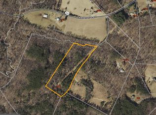 1064 Hunters Lodge Rd, Troy, VA 22974