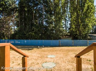 3100 Taylor Rd APT B, Oak Harbor, WA 98277