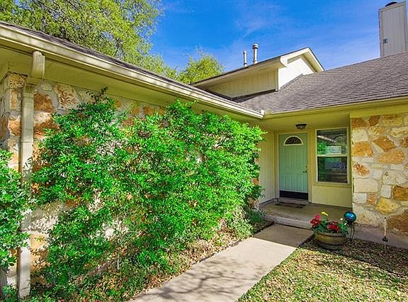 5th image of 706 Prize Oaks Dr