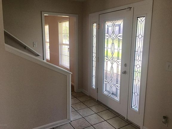 2nd image of 450 Burlwood Cir