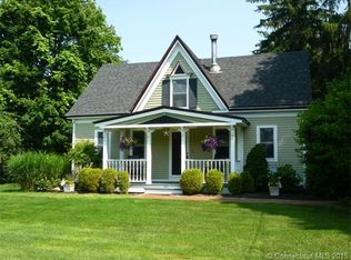 165 Niles Hill Rd, Waterford, CT 06385