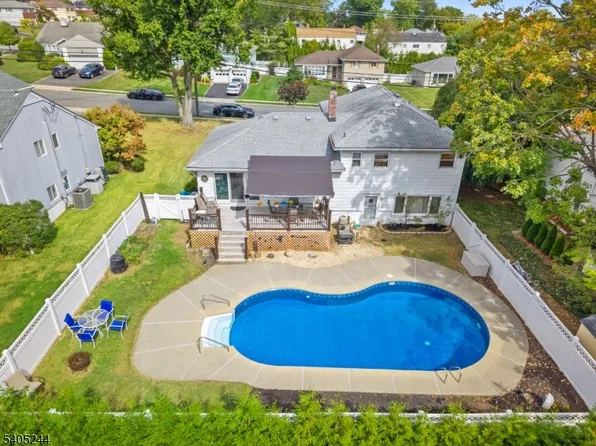 169 Haddenfield Rd, Clifton City, NJ 07013