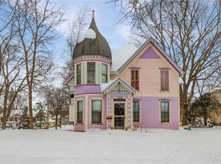 1402 Willson Ave, Webster City, IA 50595