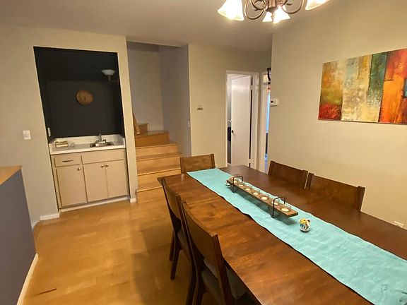 Wet bar