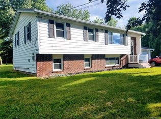 14444 E Lee Rd, Albion, NY 14411
