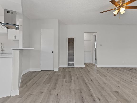 2nd image of 147 S Magnolia Ave #10