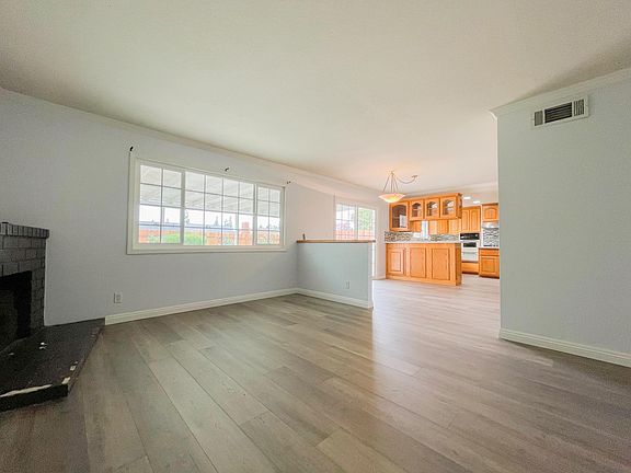 2nd image of 4027 S Manderly Ave
