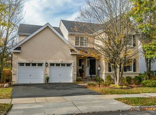 6 Otter Creek Rd, Skillman, NJ 08558