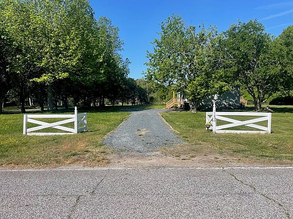 4th image of 11490 Church Neck Rd