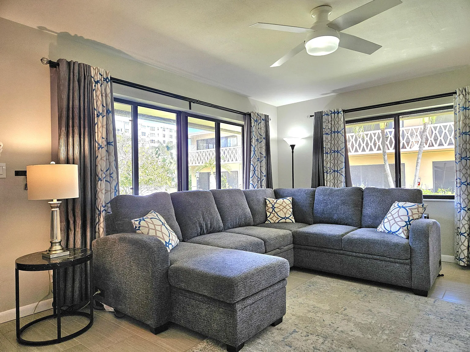 1 bed, 1.0 bath, 736 sqft, $1,995 — Photo 4