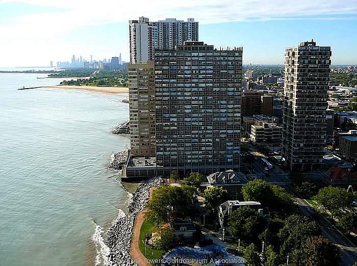 1st image of 6301 N Sheridan Rd APT 2W