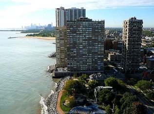 6301 N Sheridan Rd APT 2W, Chicago, IL 60660