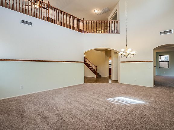4th image of 17640 W Surrey Dr