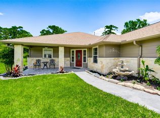 37 Wildwood Lake Dr, Huntsville, TX 77340