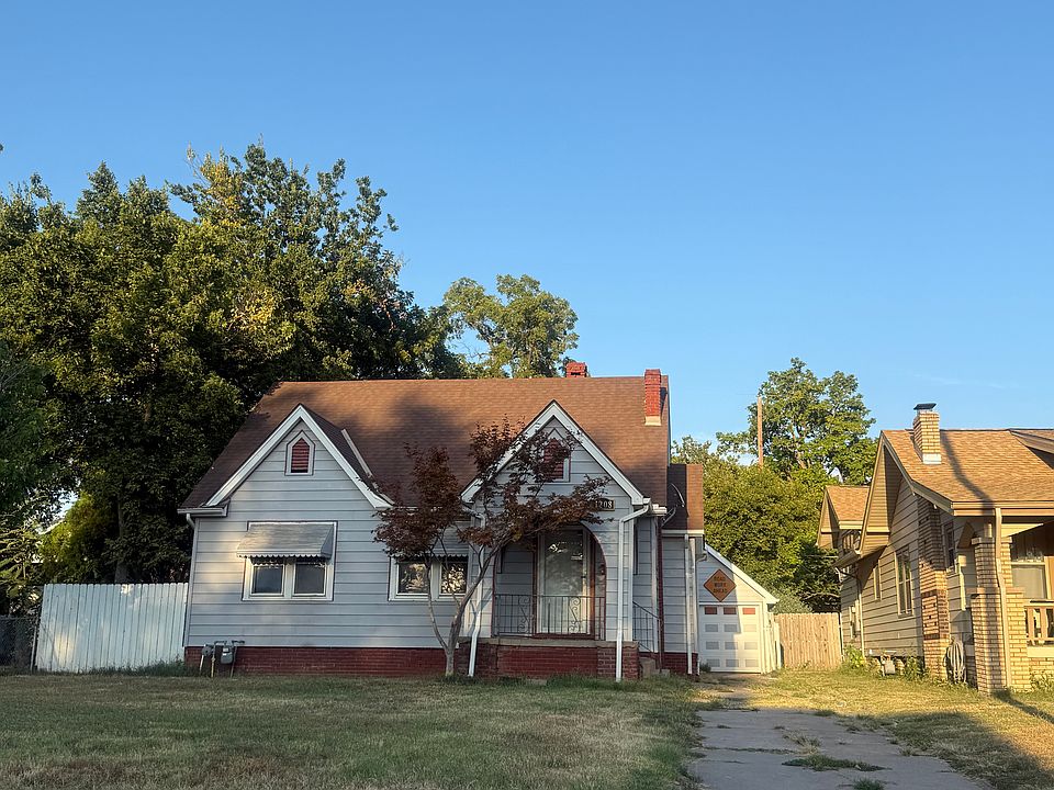 1st image of 1208 S Waco Ave