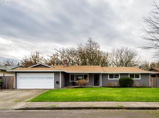6905 SW 206th Pl, Beaverton, OR 97078