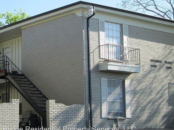 2nd image of 5504 Birchman Ave APT 27