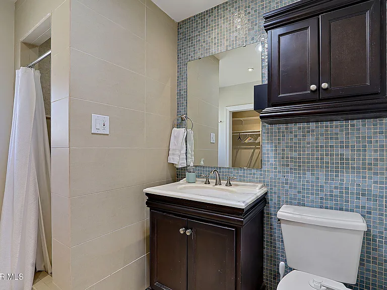 1104 Madeline Dr — Photo 27