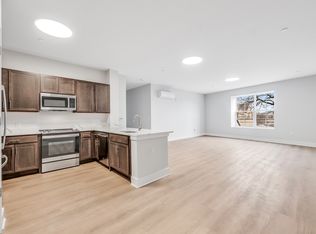 1 Center St #205, Clifton, NJ 07011