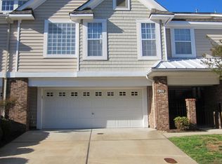 1069 Bay Breeze Dr, Suffolk, VA 23435