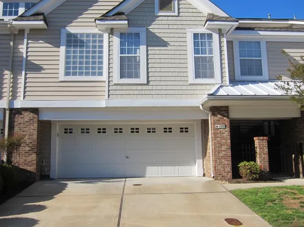 1069 Bay Breeze Dr, Suffolk, VA 23435