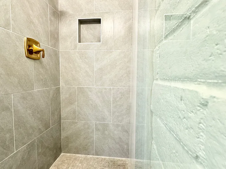 1200 Riverside Dr #1270 — Photo 16