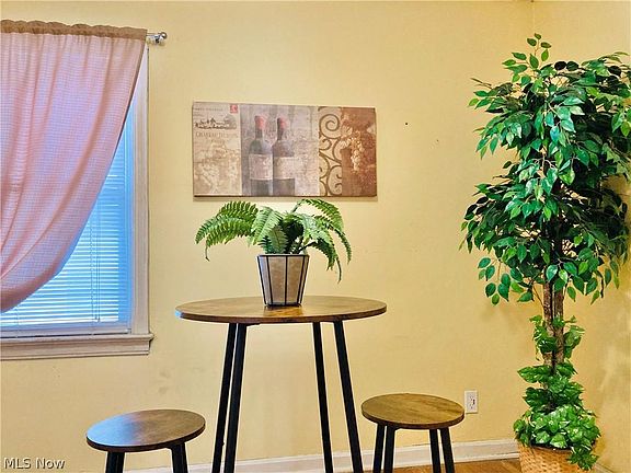 5th image of 4363 W 56th St