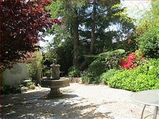 4th image of 111 Esmeralda Ct