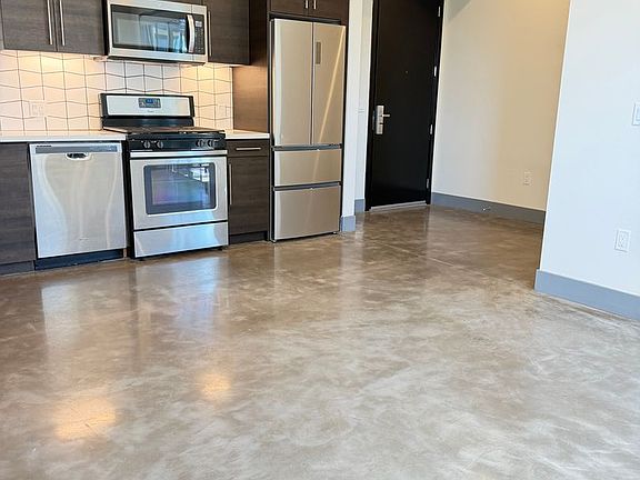 2nd image of 10625 W Tabor St #307