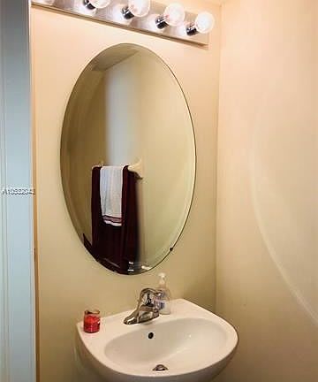 5th image of 11605 NW 89th St APT 217