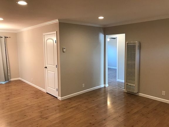 3rd image of 1833 Nash Dr