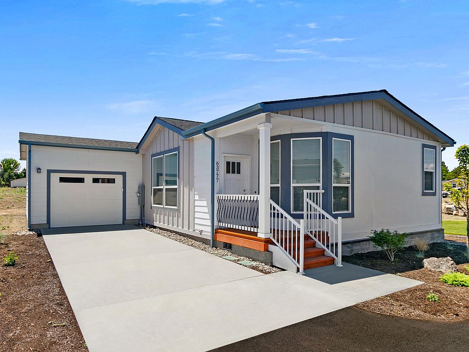 34-print-63777 Ranch Village Dr, Bend-34>