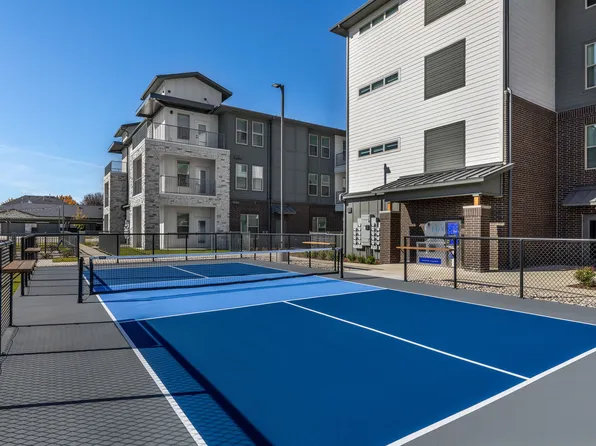 The Luxe at Matlock | 55 + Active Adult