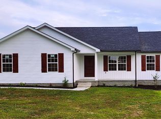 135 Watkins Branch Rd, East Bernstadt, KY 40729
