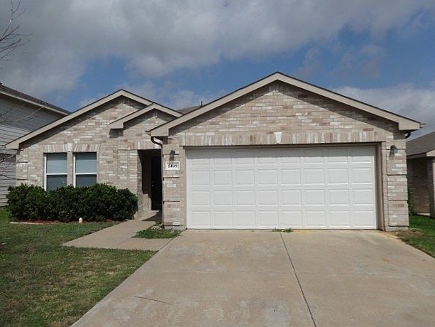 1st image of 1409 Ashview Cir