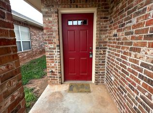 28 NW 155th St, Edmond, OK 73013