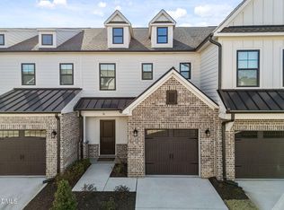 96 Periwinkle Pl, Clayton, NC 27527