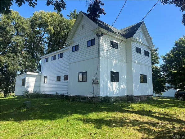 34 Lakeshore Rd #40, Fulton, NY 13069