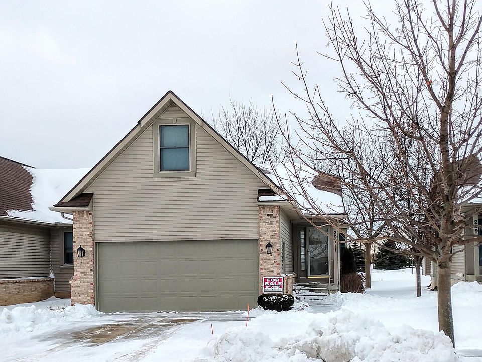 1st image of 297 Creekwood Cir