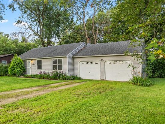 6617 Kentucky Ave N, Brooklyn Park, MN 55428