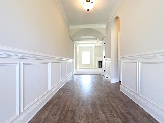 5th image of 402 Patrick Pl Lot 402