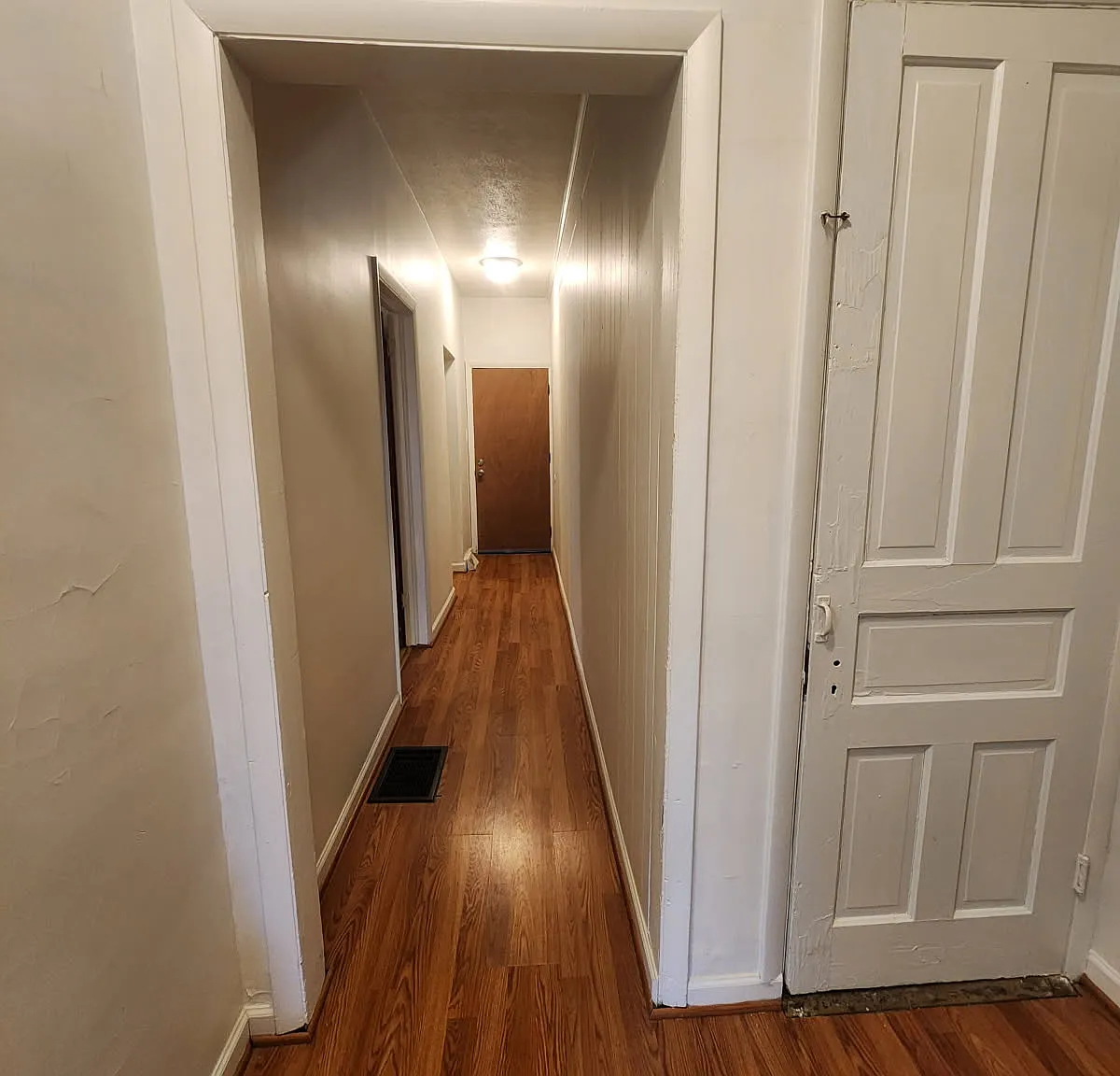 156 Franklin Avenue — Photo 4