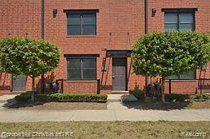 2 bed, 2.0 bath, 1000 sqft, $2,600 — Photo 4