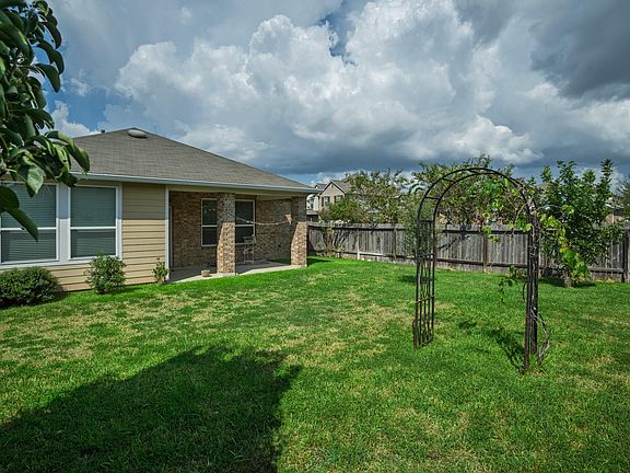 5th image of 16103 Philippa Creek Way
