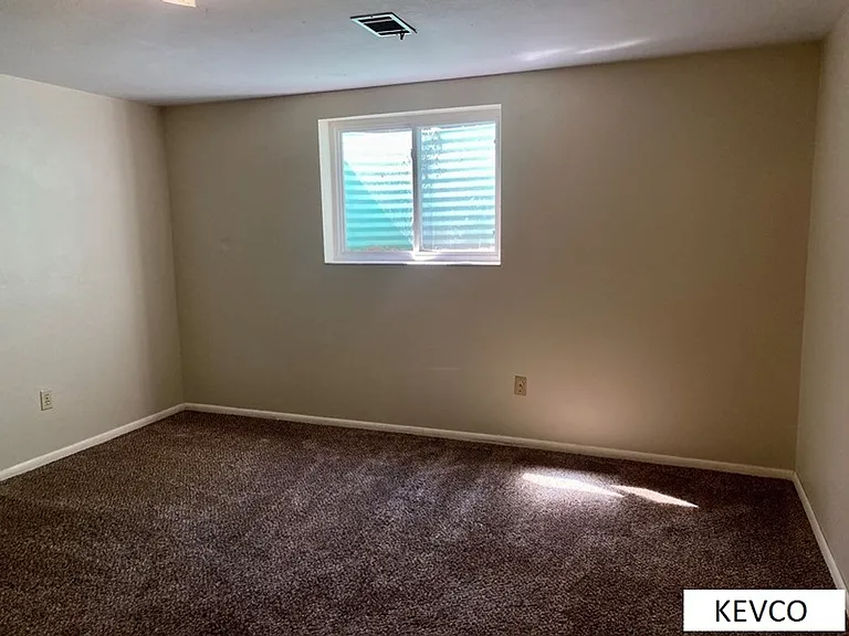 2805 Redwing Rd — Photo 19