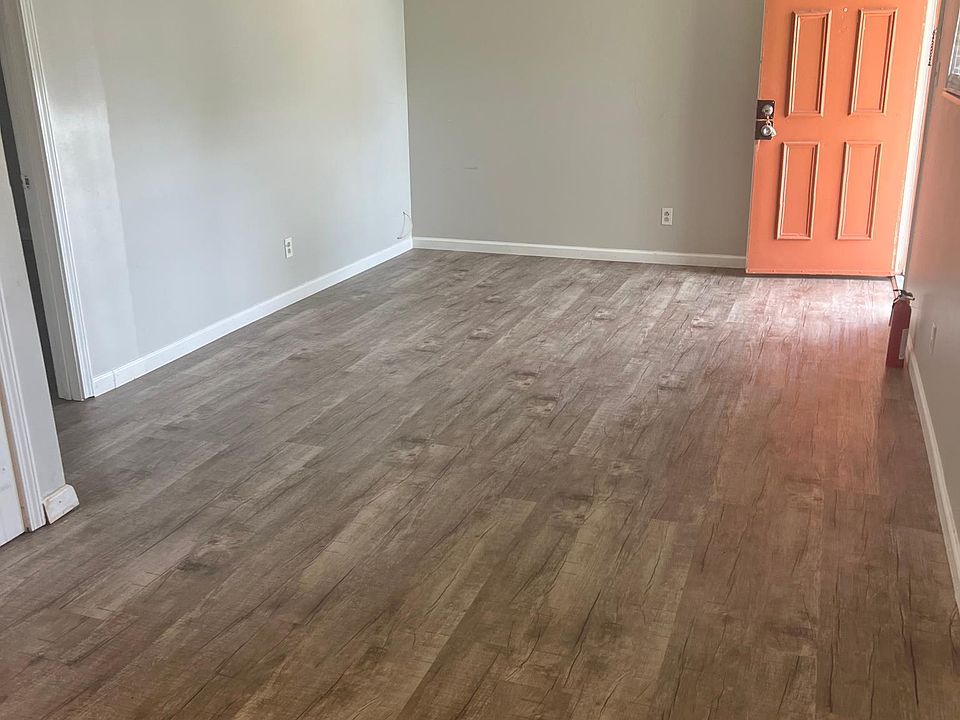 1st image of 211 Elyria Dr APT 12