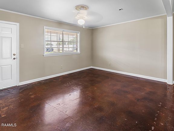 5th image of 503 Jeffrey Dr